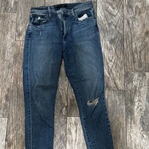 JOE’S MID RISE JEANS